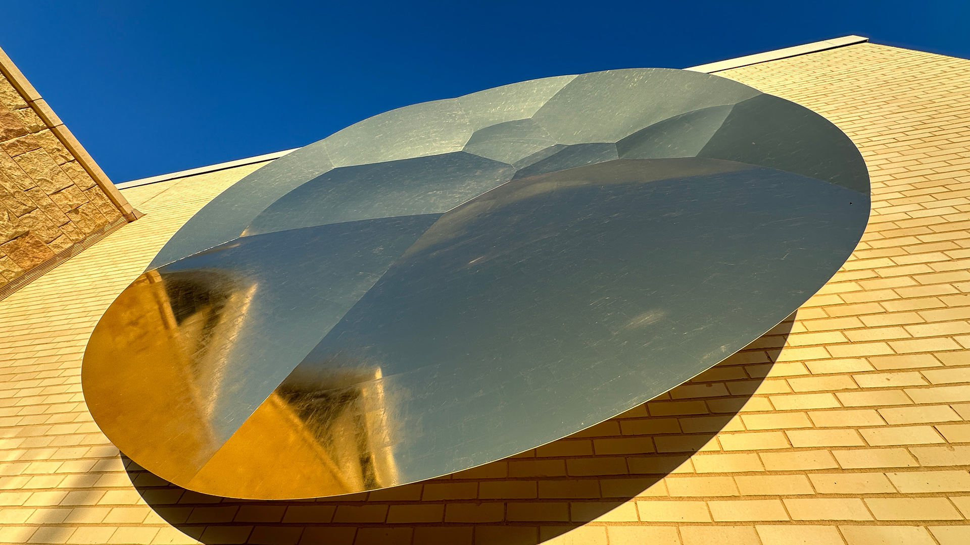 Solace — 23.75K gold, stainless steel public art sculpture by Heath Satow, Raleigh, NC, UNC Rex Cancer Center