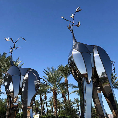 Sequitur — polished stainless steel public art sculpture in Indio, CA by Heath Satow